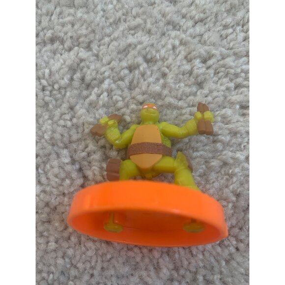 Teenage Mutant Ninja Turtles McDonald's 2018  2.5” Toy Figure Leonardo With Dual - Picture 9 of 11